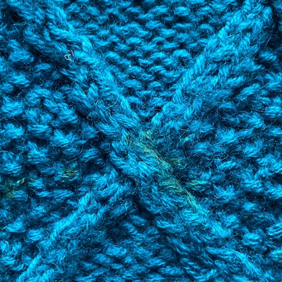 Hand Knit Wool Sweater - Picture 6 of 10